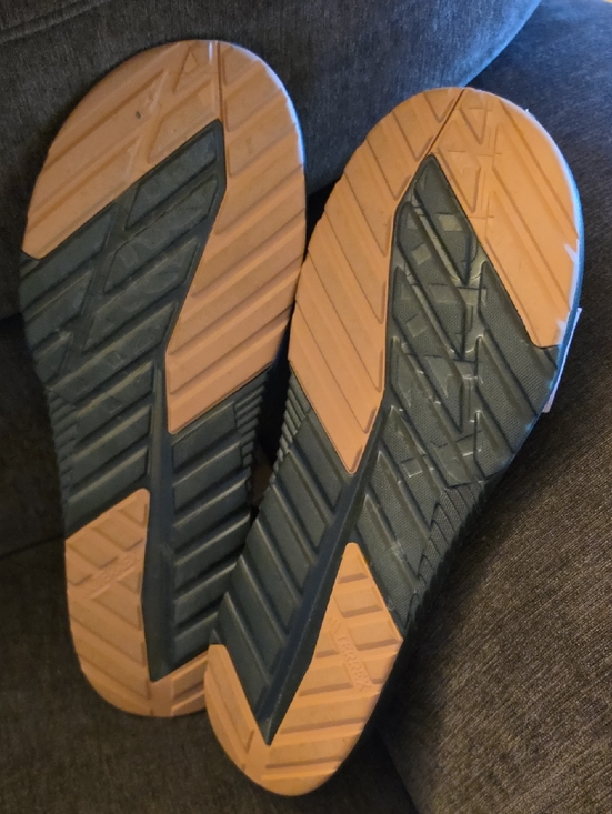 Adidas Terrex brown/mauve and black outdoor strap sandals
